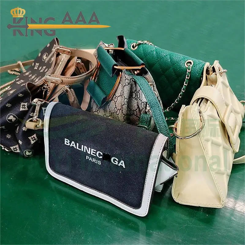 Sacs de luxe pour femmes, sacs de valeur précieux d'occasion, sacs de  seconde main rares et peu fréquents, de marque