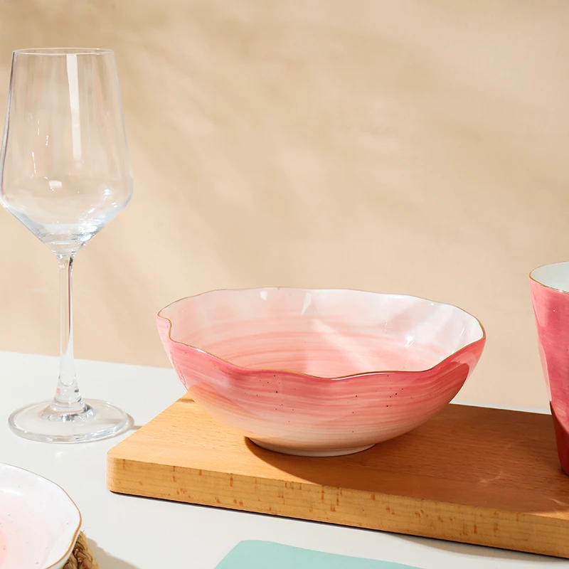 Customized Hand Painted Spiral Design Porcelain Gold Rim Dinner Set With Ceramic Bowl