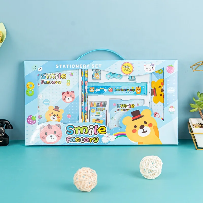 Набор канцелярских товаров для детей