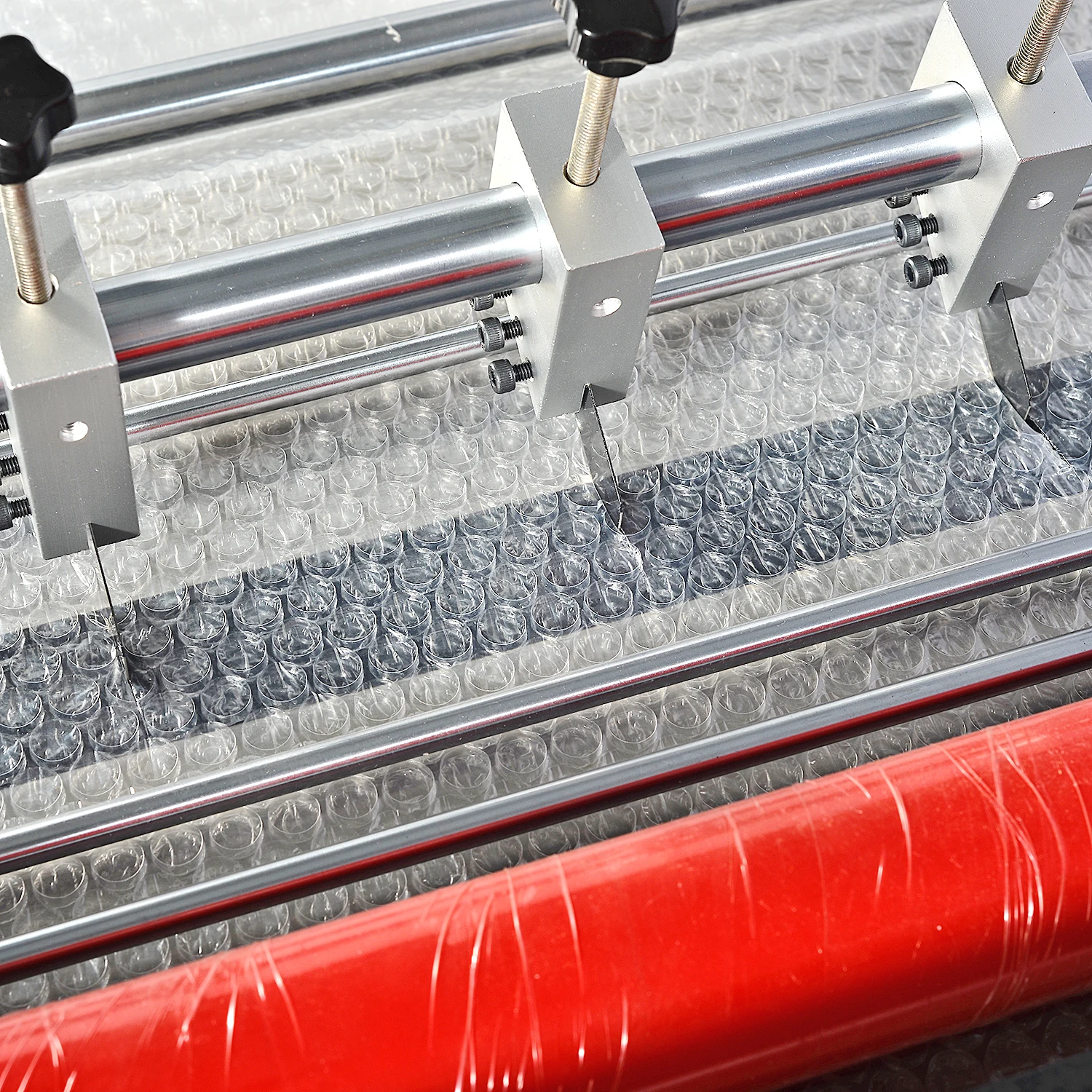 Computer Shockproof Bubble Wrap Film Cutter Machine for Packaging Industry