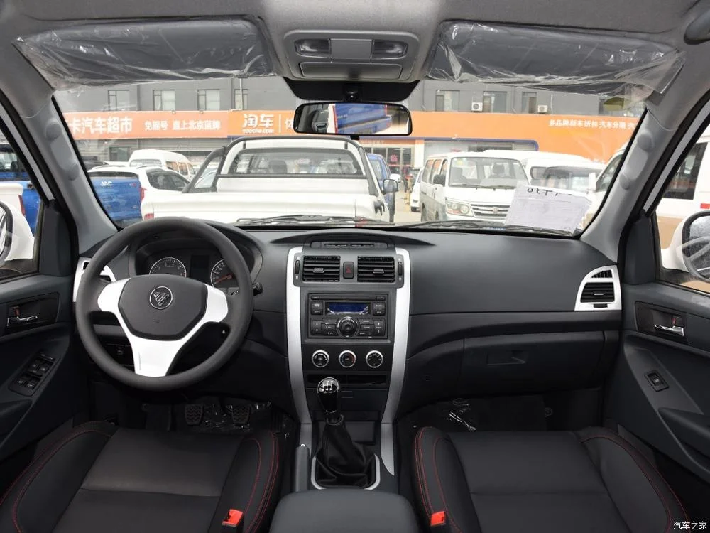 
Популярный пикап FOTON TUNLAND 4X4 с 2,8 л дизельным двигателем ISUZU 