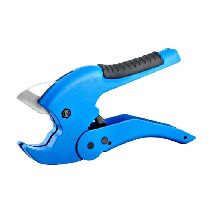 How To Use A Pvc Pipe Cutter Making sure the cut is straight