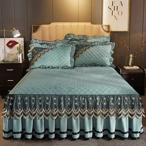 Wholesale Custom Polyester Bed Skirt Three-piece Dustproof Bedsheet