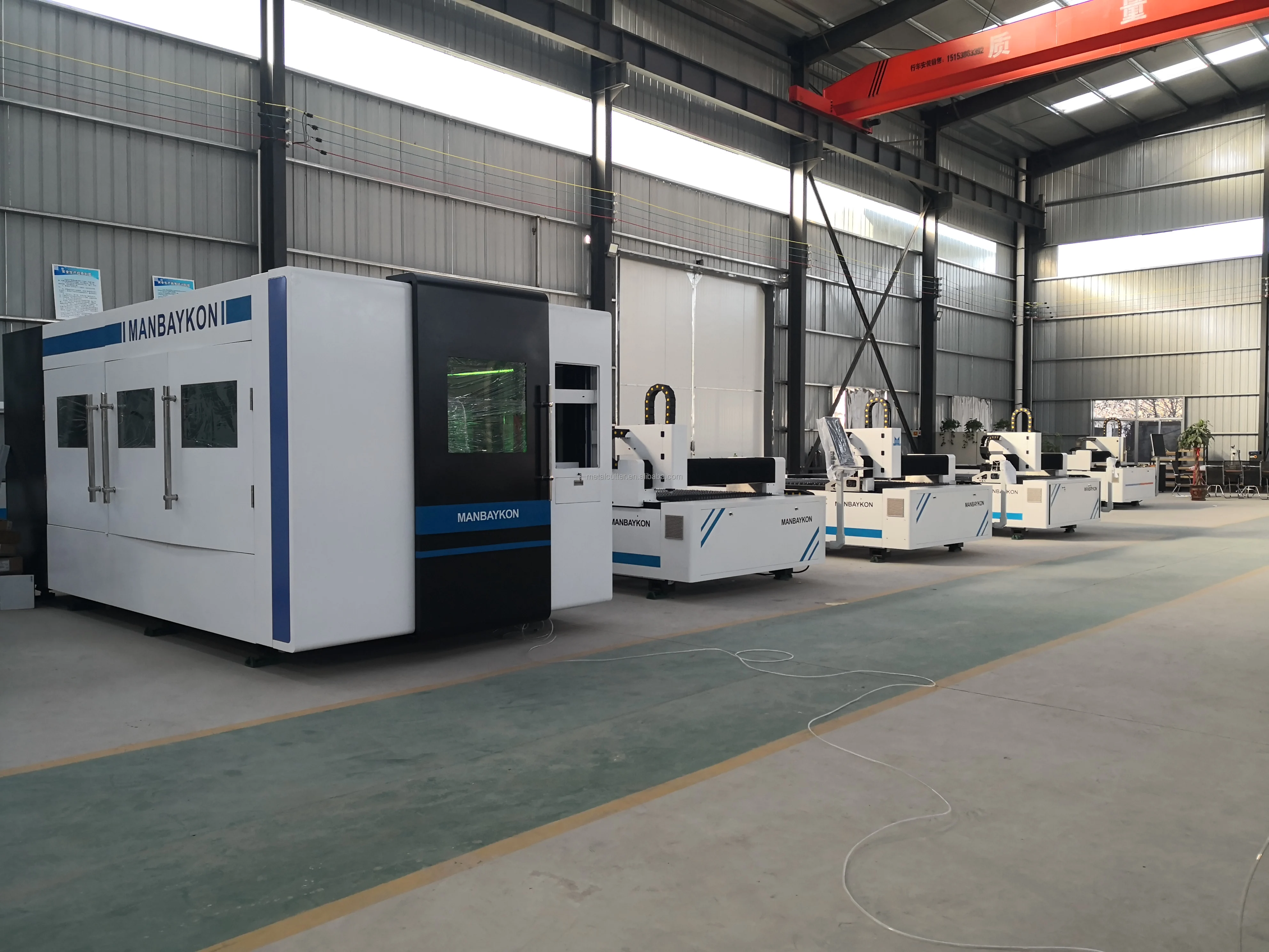 1kw 2kw 3kw激光铁片切割机光纤激光切割机切割matel 3015