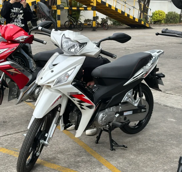 Kavaki Factory High-Performance Racing Motorcycles Powerful 110cc Gas Scooters for Cheap Chinese Gas Scooter