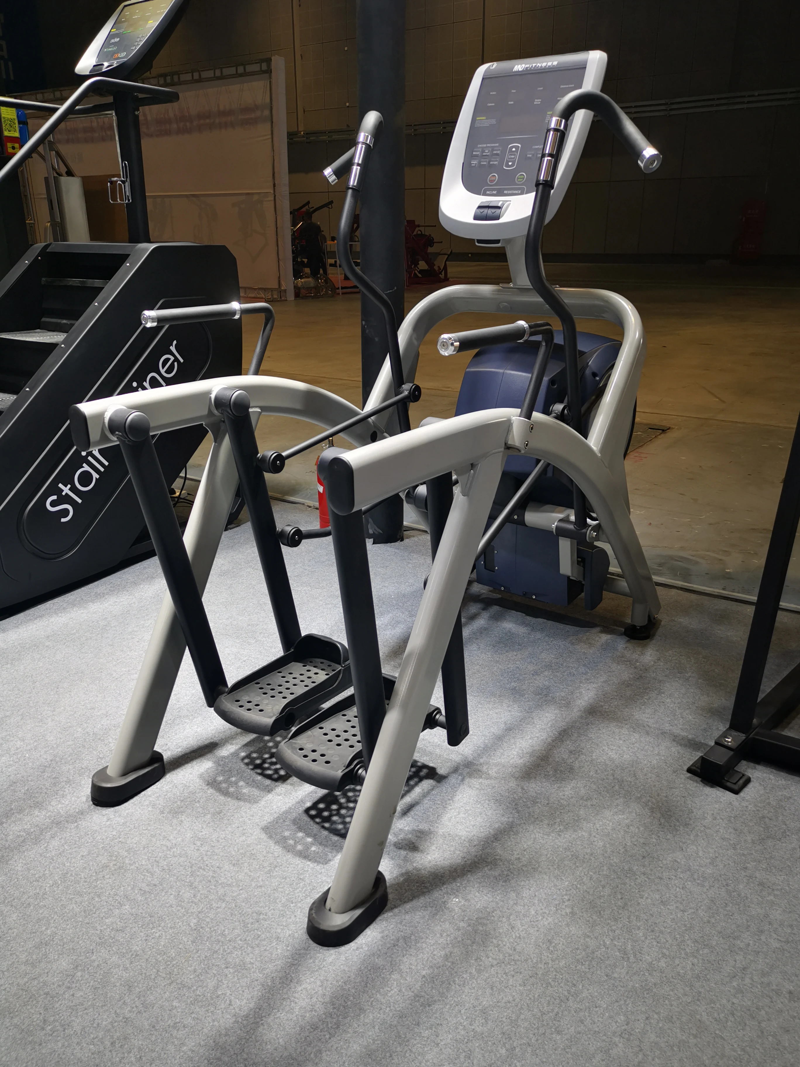 Cross Trainer Gym Equipment Multi Functional Arc Trainer