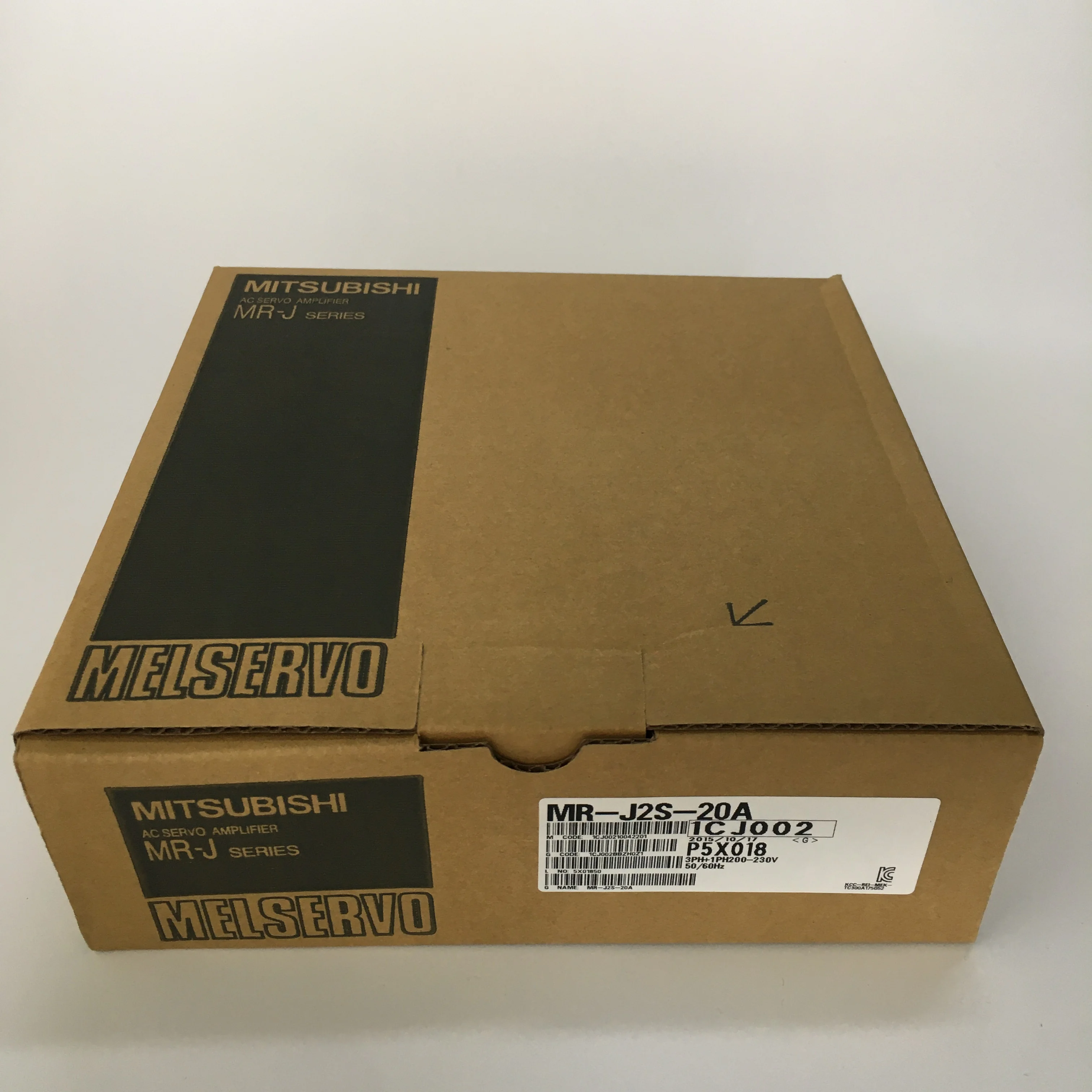 Mitsubishi AC servo amplifier MR-J2S-20A Mitsubishi AC servo amplifier MR-J2S-20A