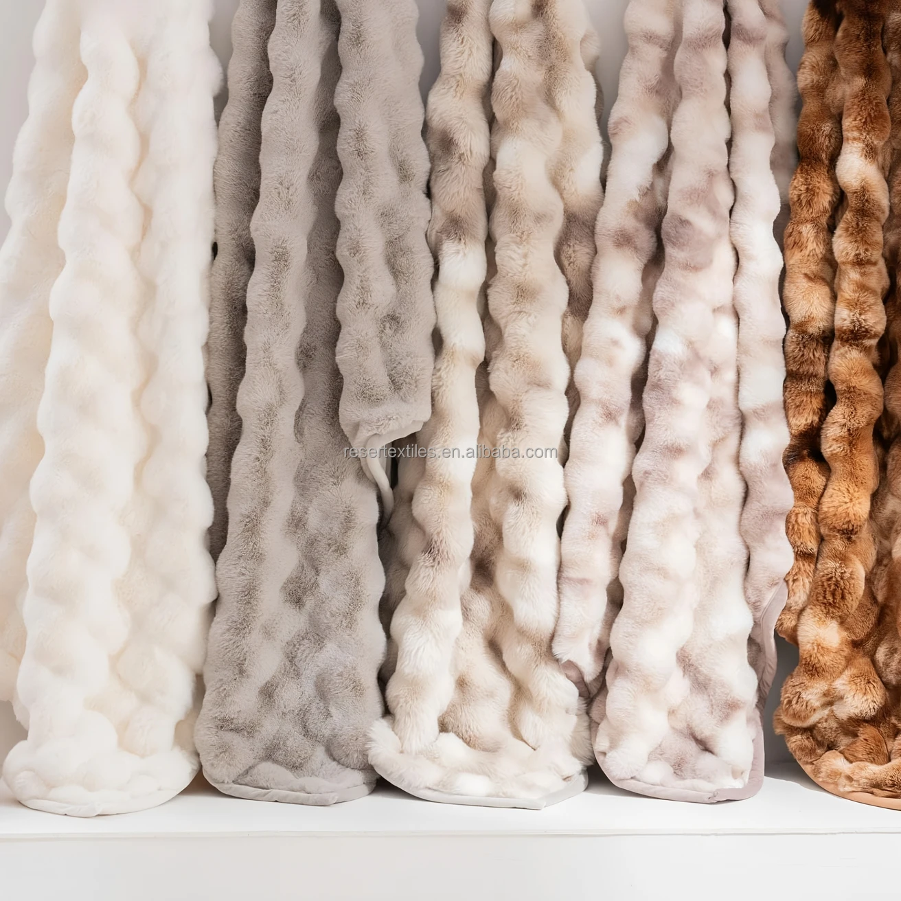 Wholesale Faux Fur Throw Blanket European & American Style Solid Soft Plush Thick Luxury Versatile for Living Room Bedroom