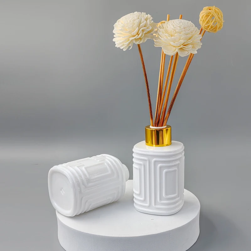 28/410 Aluminum Diffuser Cap Premium Plastic Lids for Aromatherapy Bottle Twist off Bottle Closures