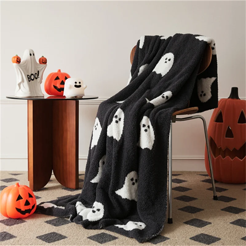 Winter softest plush cute ghost microfiber knitted throw blankets for adults and littles festival home decor YL factory