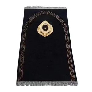 Wholesale Muslim Embossed Worship Blanket Prayer Mat Islamic Prayer Rug Crystal Velvet Carpet Floor Mat Worship Rug Middle East