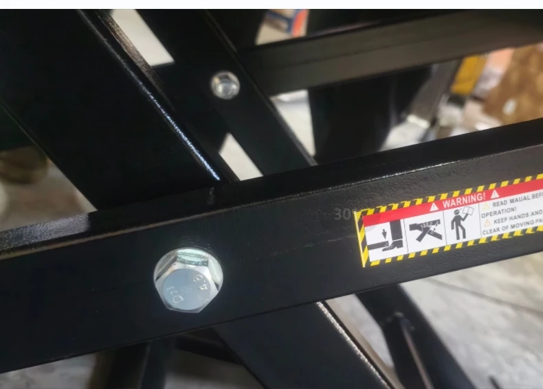 OSATE Pneumatic Lifting Table 1500LBS Motorcycle Lift Platform With CE Certificate
