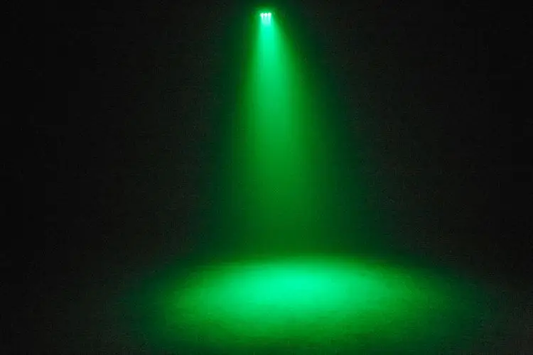 5in1 Dreamlike LED Laser Beam Stage Light Disco Projecteur pour DJ Party Night Club ou Disco Bar Strobe Effect Light