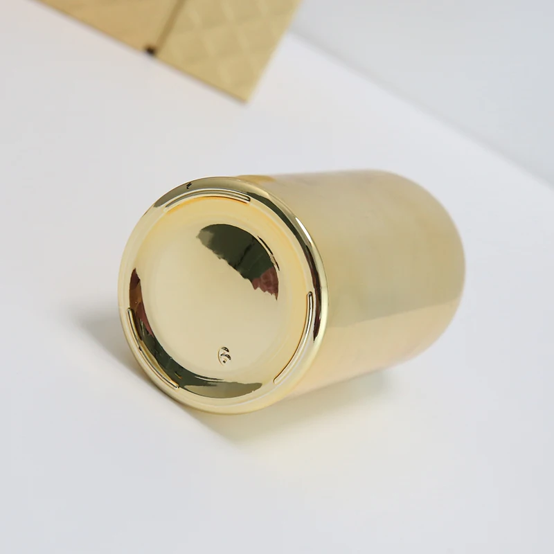 Custom Logo 50ml 100ml 200ml Delicate Shaped Cap Electroplating Shiny Gold Coating Perfume Bottles With Packing Box