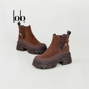 Women's Retro Winter Chelsea Boots Genuine Leather Thick Heels Soft Comfortable Anti-Slippery Fashionable Height Increasing