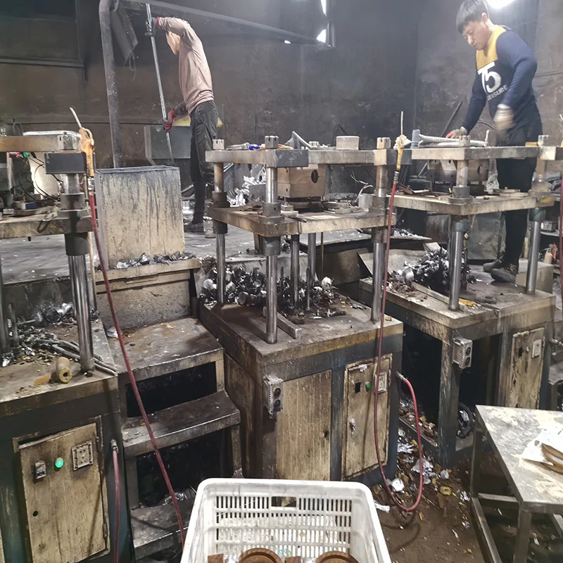 product aluminum gravity casting sand die casting machine parts premium quality casting services-0