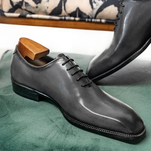 New High End Men's Genuine Leather Men's Shoes Square Head Carved Leather Shoes Men's Business Dress Oxford Shoes