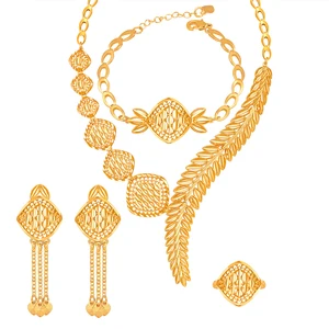 Luxury Dubai Bride Wedding High-end Gold Plated Ring Earrings Necklace Earrings Fashion Beautiful Jewelry Set