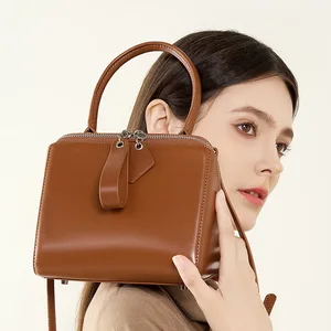 2026 A-322 French Niche Small Casual Tote High Quality Cowhide Crossbody Shoulder Bag Three Straps Zipper New Trend Handbag