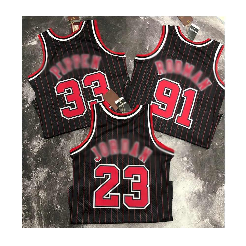 Классическая форма из лиственных пород в стиле ретро