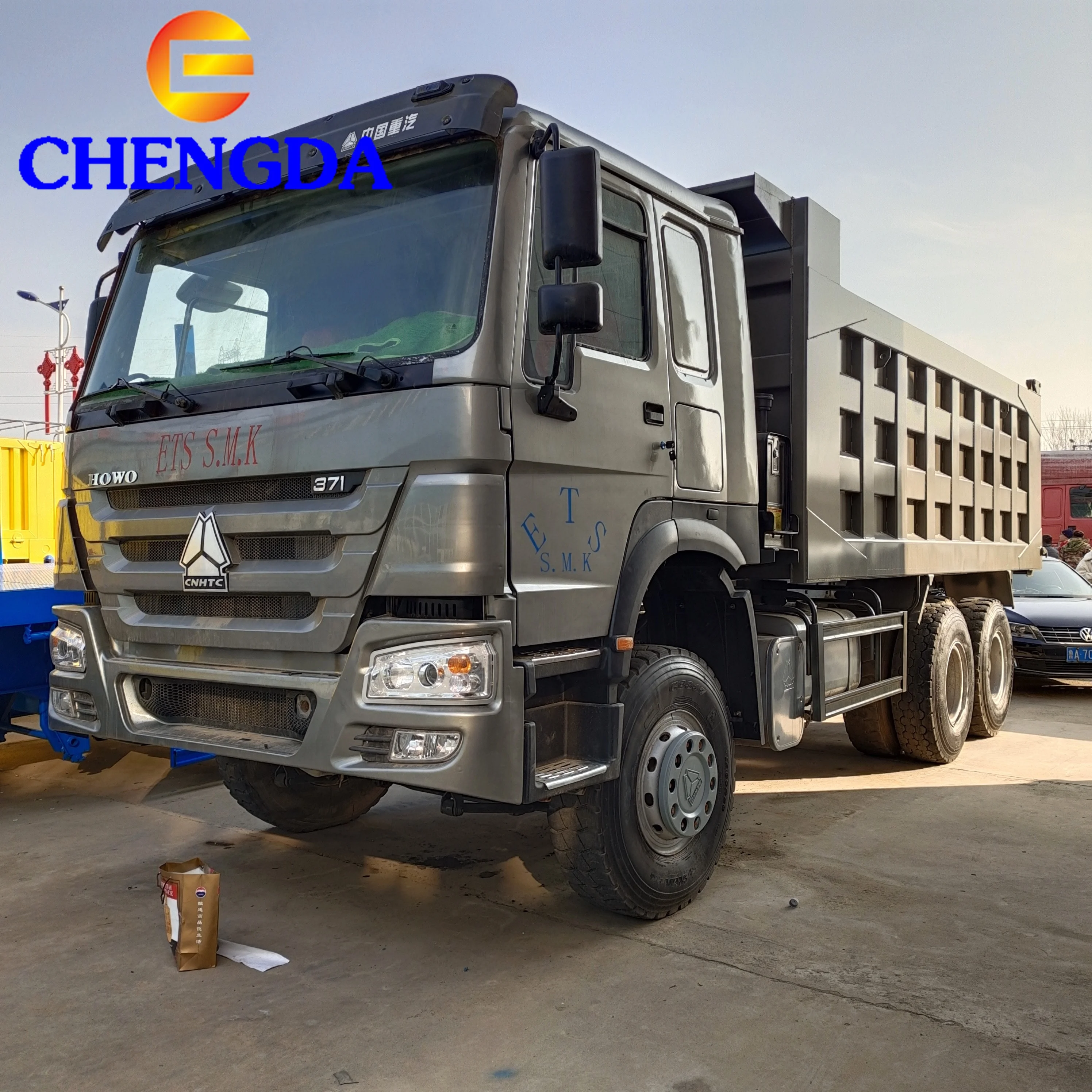 Sinotruk Howo Used New 371hp 8x4 12 Wheeler Transportation Dump Truck ...