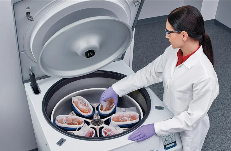 Floor Standing Refrigerated Centrifuge with -20°C to +40°C Cooling Low Noise ≤65dB and Stainless Steel Panel for Blood Bank Applications