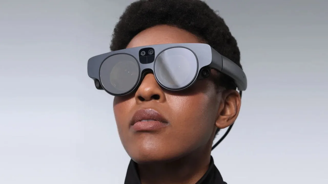 Mixed Reality Magic Leap Ar Glasses Augmented Reality Leap Vr