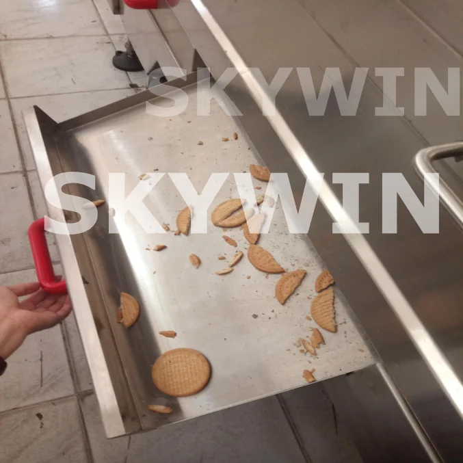 Full Automatically High Productivity One Lane Sandwich Biscuit Machine