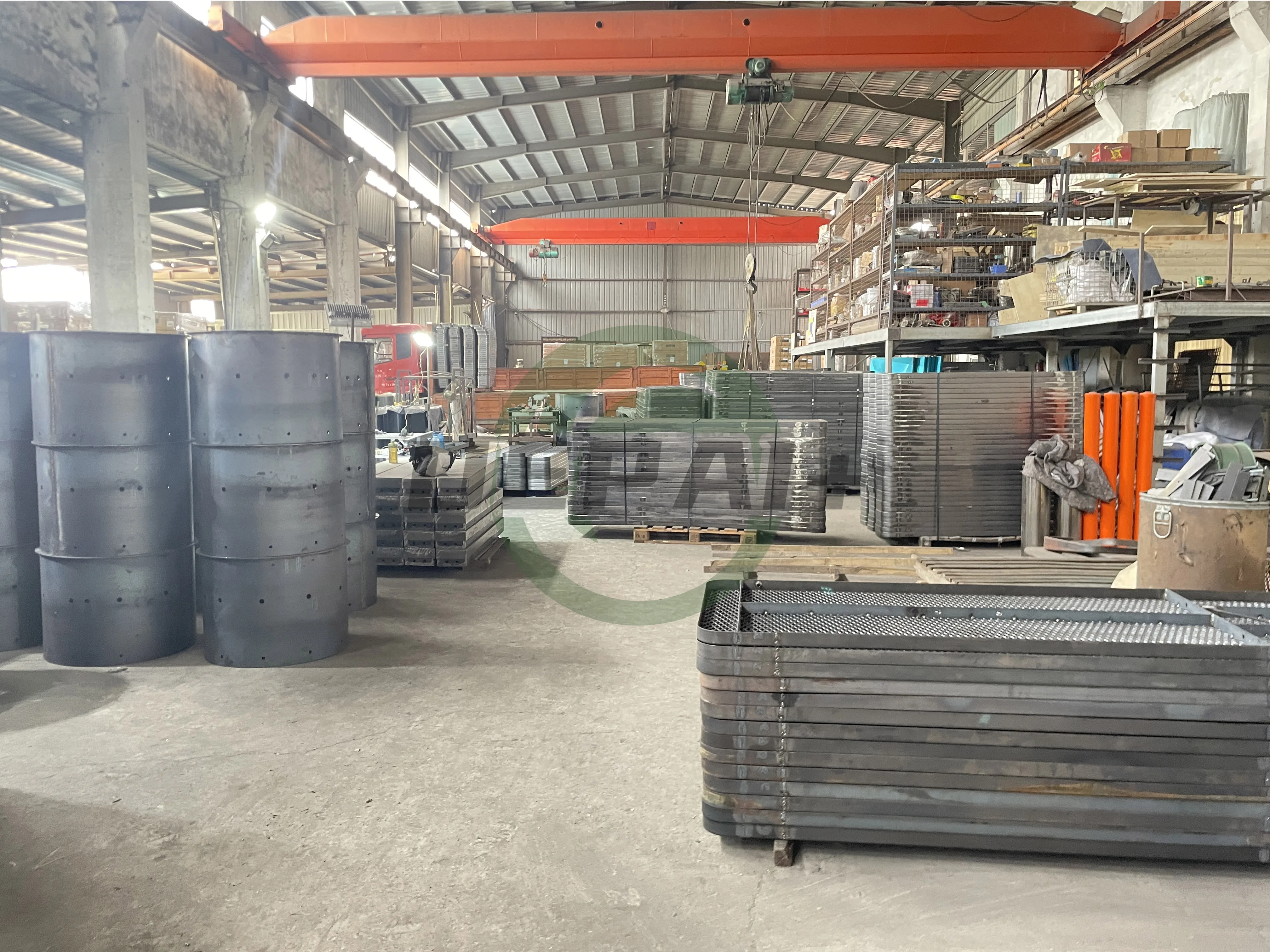 Outdoor Park Portable Ada Rotating Pedestal Charcoal Bbq Grills For