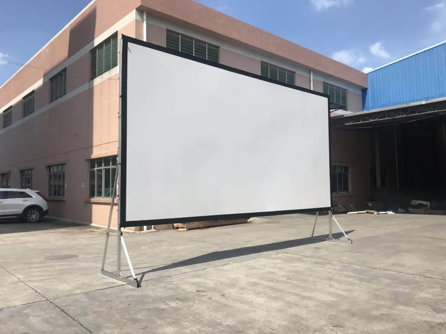Telon Fast Fold 400 Inch Portable Outdoor 3D 4K Double-Sided Screen with Flight Case for Camping & Beach Use