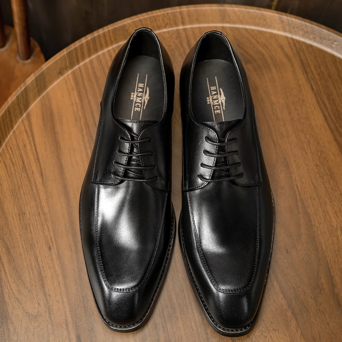 Shop Premium Italian Leather Men's Oxford Shoes for All Occasions