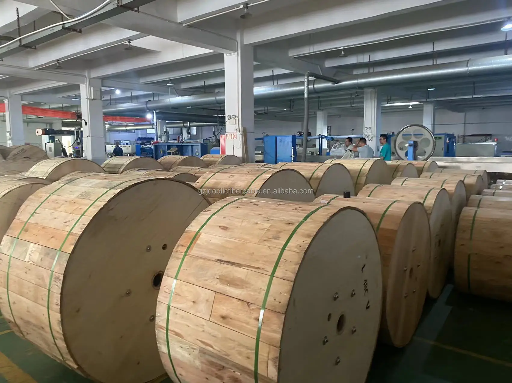 Outdoor Overhead Optical Fiber Figure 8 Apl Armored Cable Gyfty