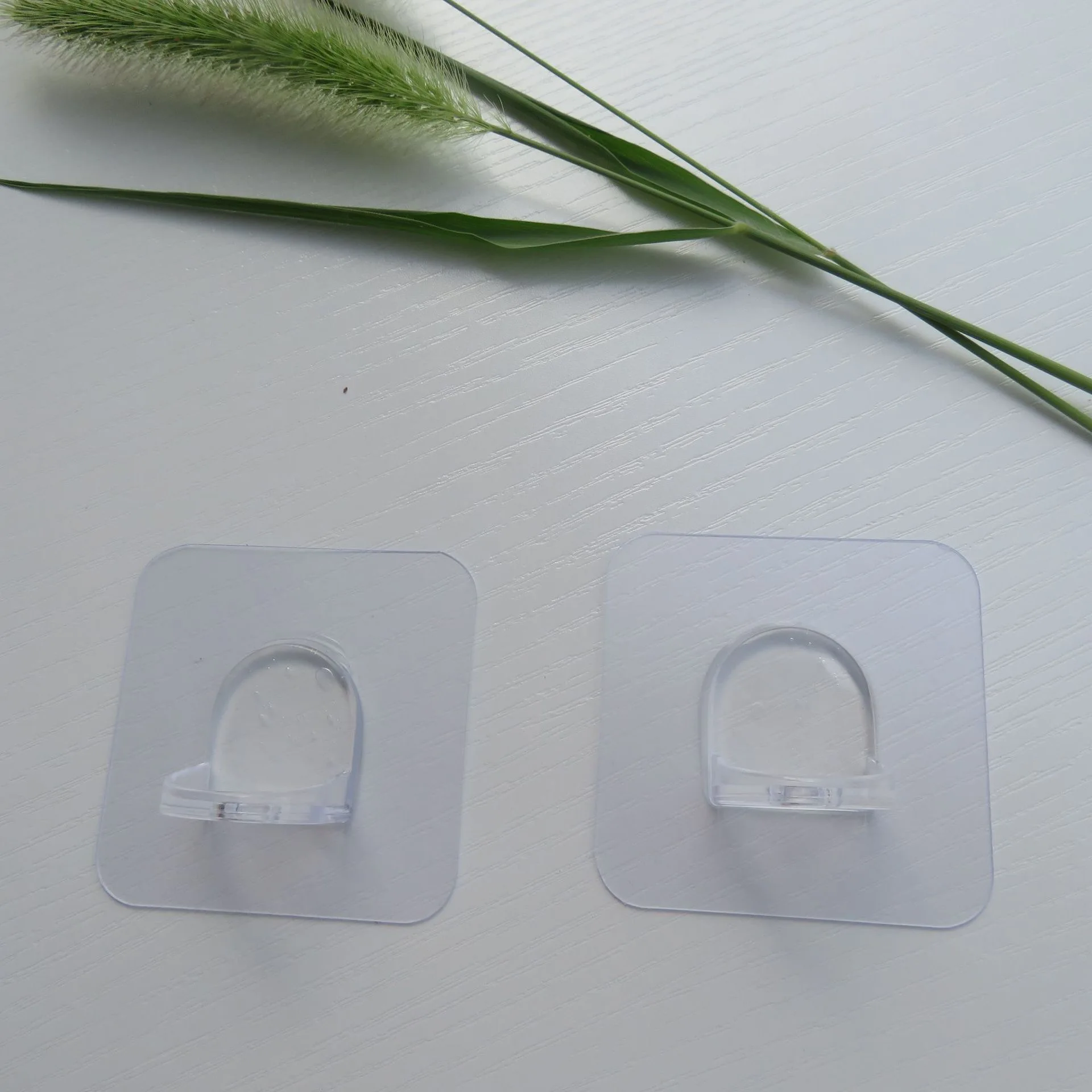 Multiple Transparent Traceless Right Angle Buckle Plastic Accessories Round Buckle Nail free Gourd self adhesive hooks manufacture