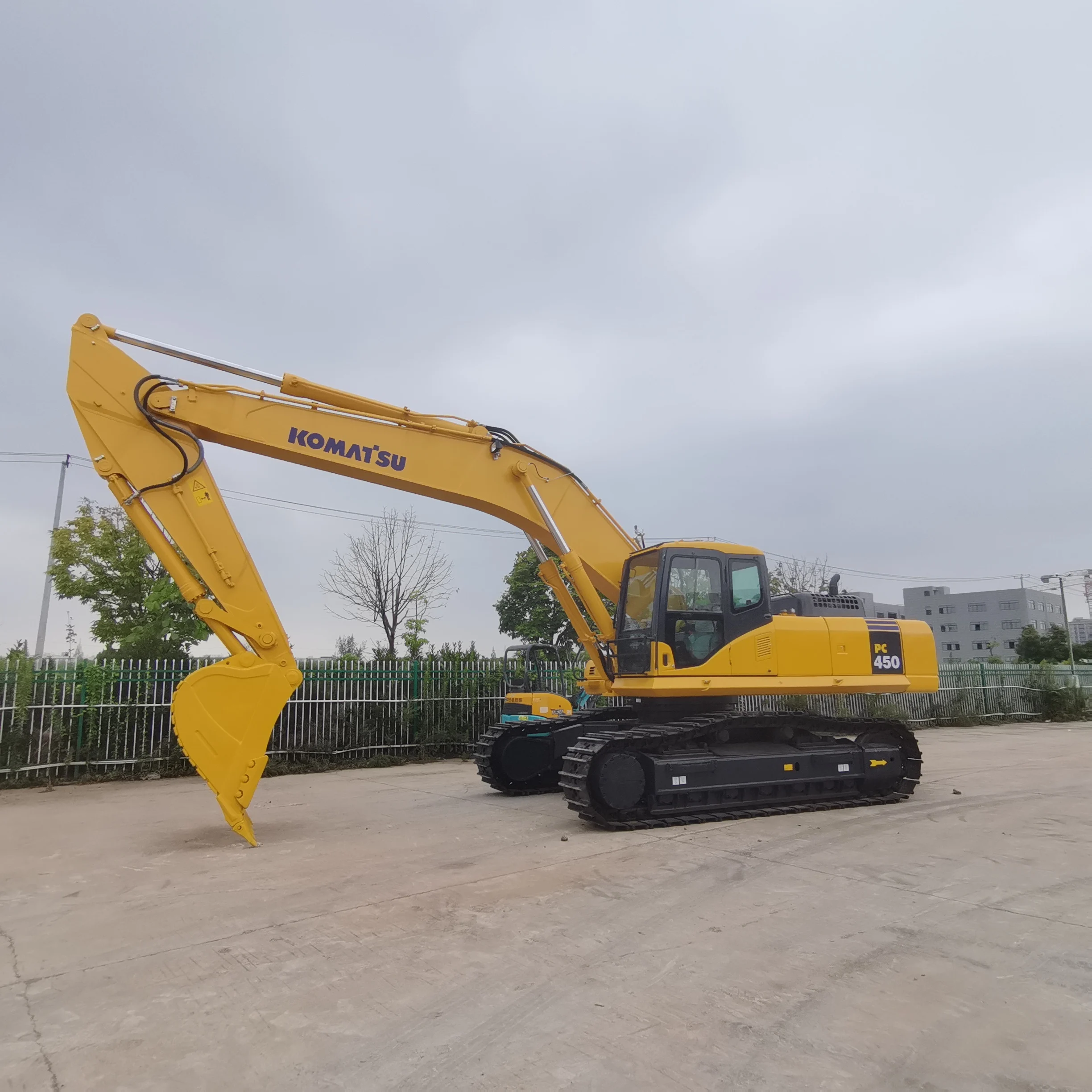 Low Price Komatsu PC450lc-7 Used Crawler Excavator on Sale