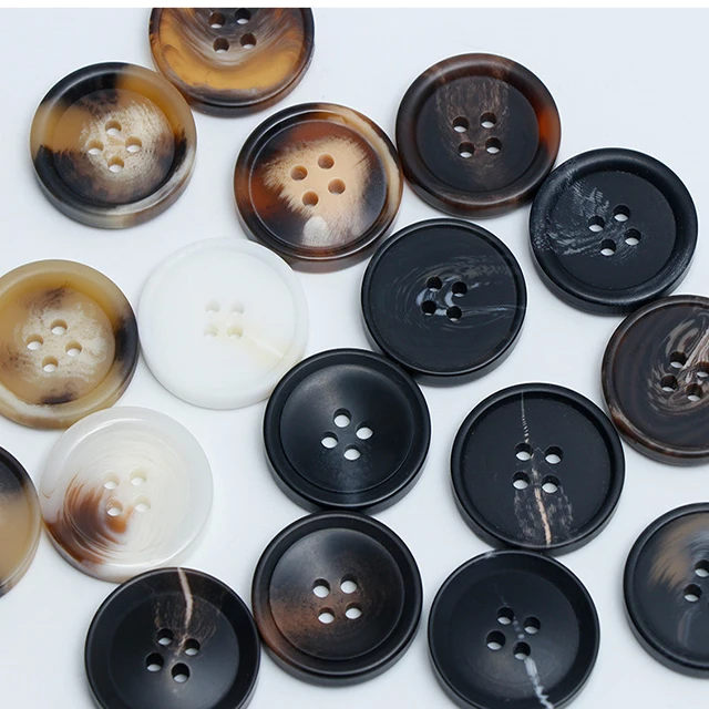 Оптовая продажа Высококачественная резиновая пуговица для одежды с 4 отверстиями на