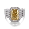 Anillo de oro macizo de 18 quilates con diamantes de laboratorio