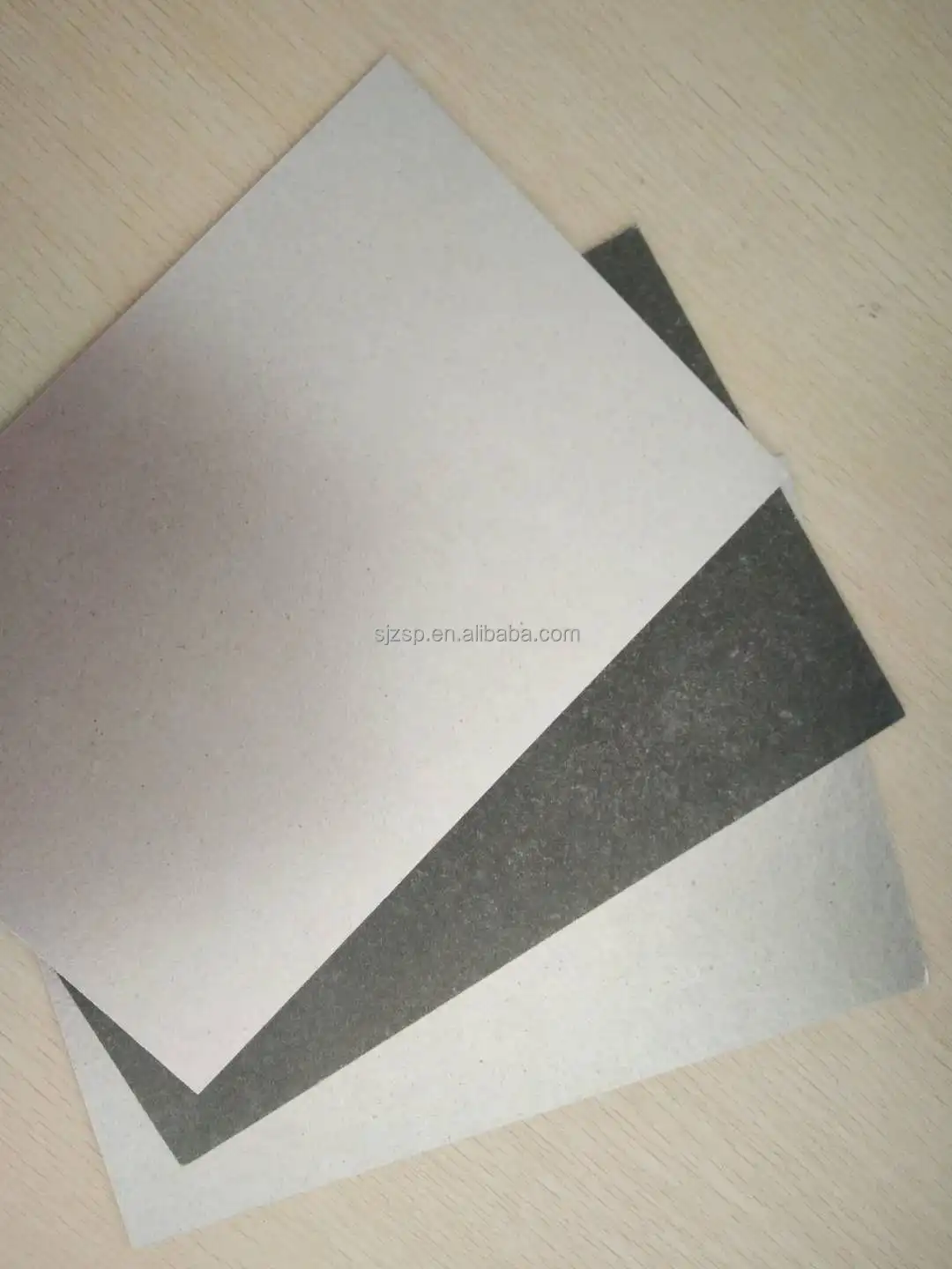 Muscovite Mica Sheets for Lamp Shades - Elegant & Durable