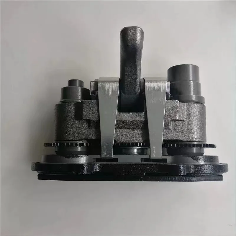 Universal Disc Brake Caliper Adjustment Mechanism for Bus