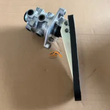 Pivot-mounted Articulating Radial-action Parallel-arm HD785-5 BRAKE VALVE 566-35-44110 30X30X30  16KG  13