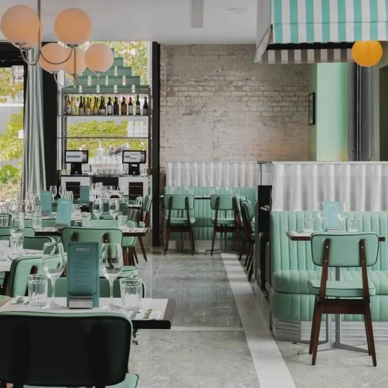 UPTOP Custom Green Leather Fast Food Furniture Set Retro American Hotel Restaurant Banquette Sectional Green Sofa Booth Seating