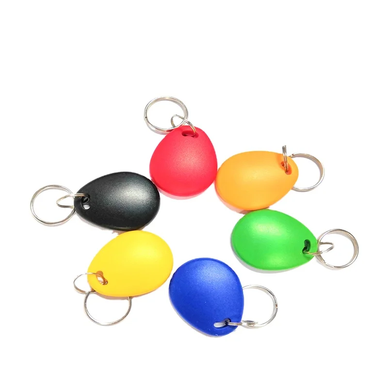 Low Price Waterproof NFC Key Fobs Rewritable RFID Keyfob 14443A PVC Epoxy Material 13.56MHz Frequency QR Code Communication