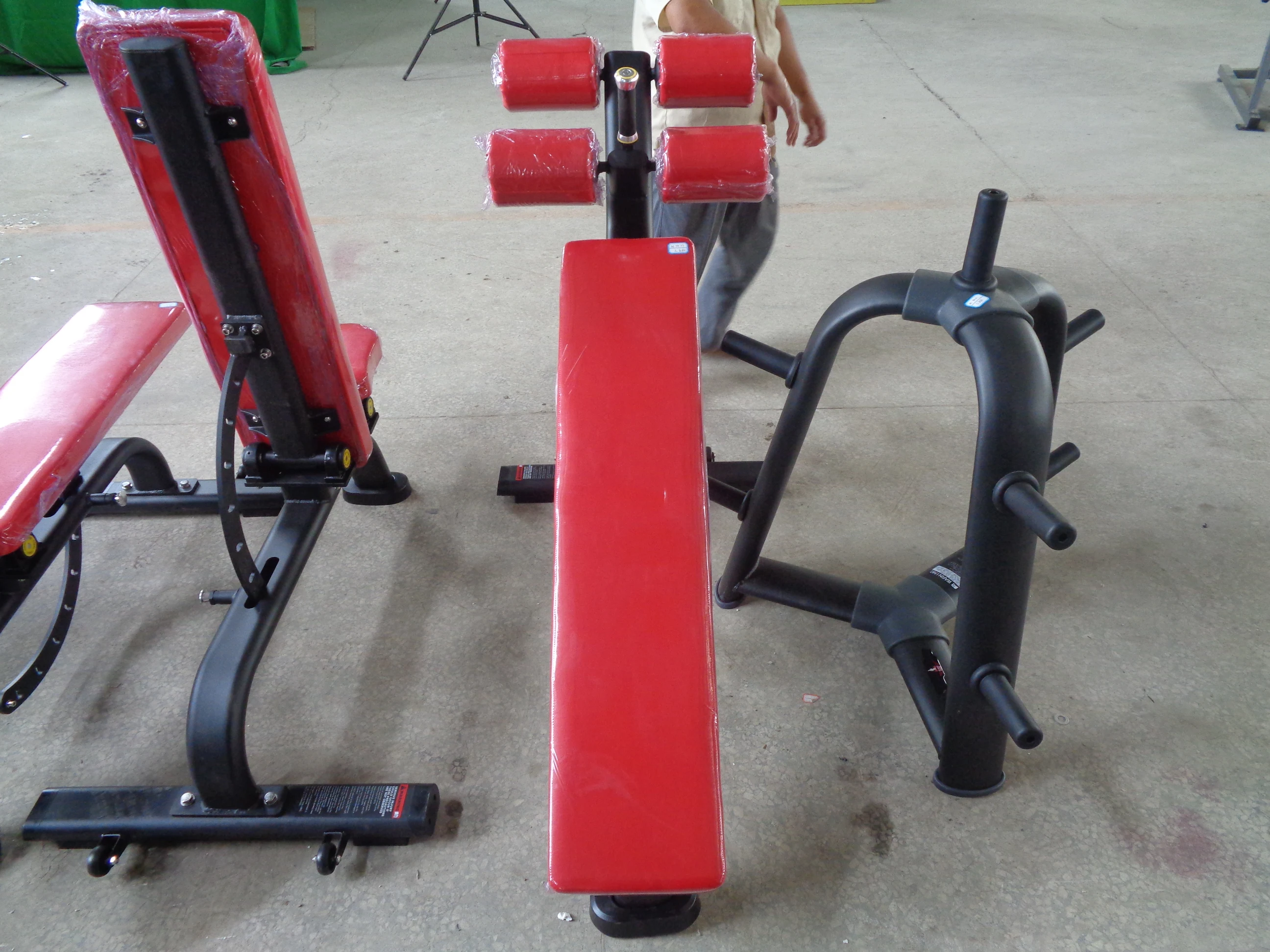 MND FITNESS Adjustable Decline Bench for Bodybuilding Commercial Fitness Equipment