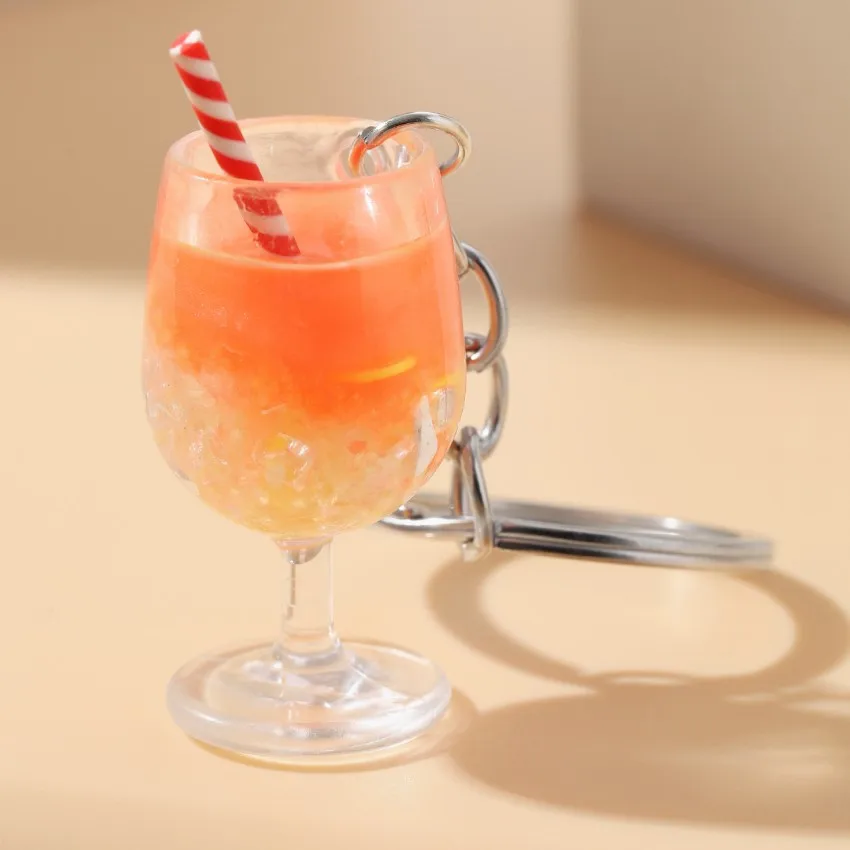 Creative Glow-in-the-Dark Plastic Simulation Fruit Goblet Keychain Colorful Straw Lemon Slice Drink Keychain
