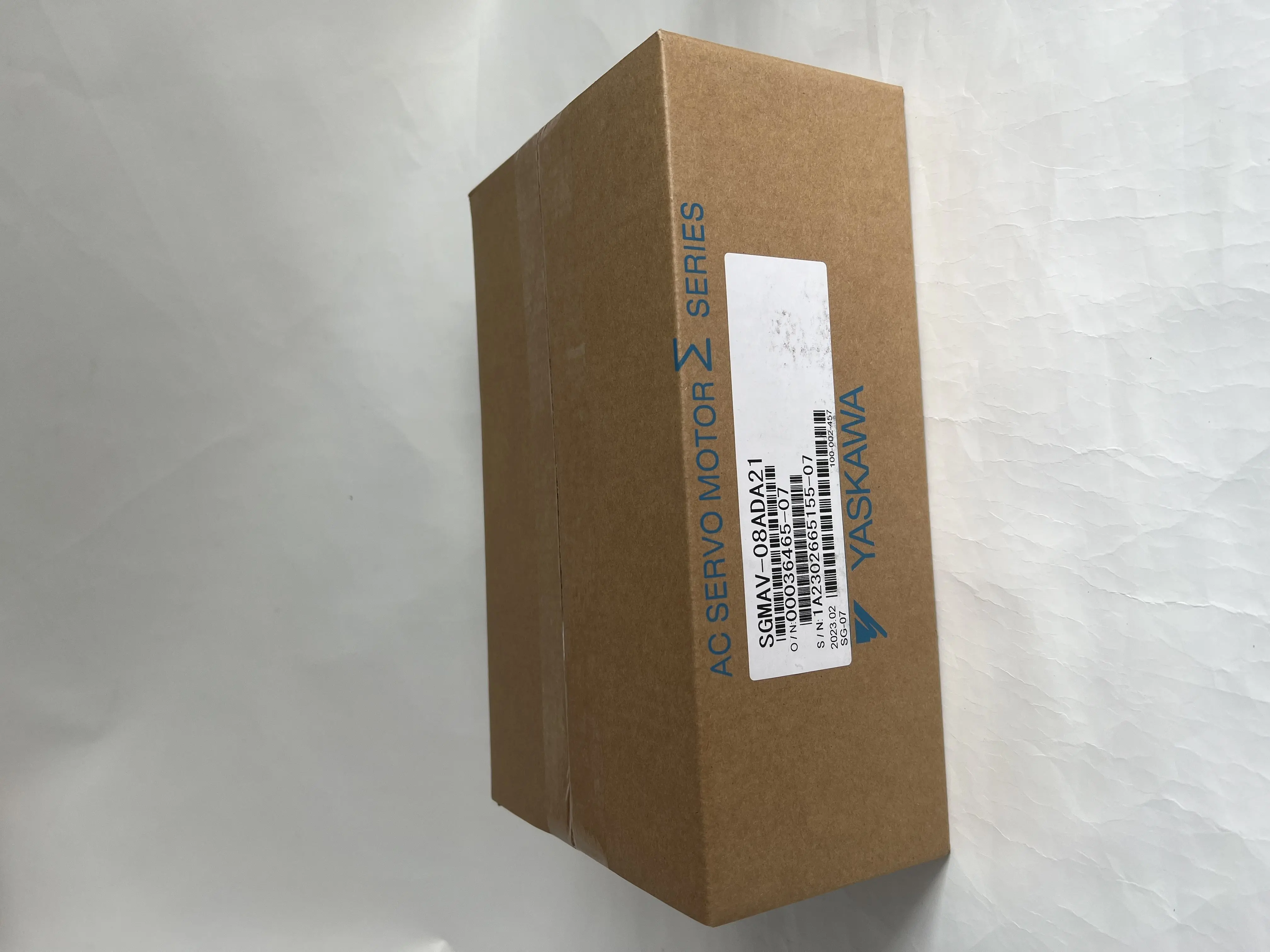 Yaskawa AC Servo Motor SGMAV-08ADA21 Yaskawa AC Servo Motor SGMAV-08ADA21