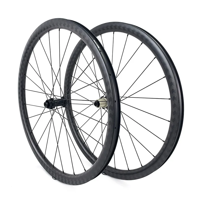 700c cyclocross wheels