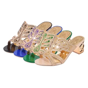 QuiteS Sandales Femmes 2023 Summer New Rhinestone Chunky Heel Other Sandals Cutout Flip-Flop Beach Slippers