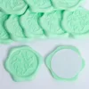 Relief Feuille-crème vert