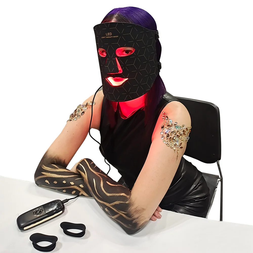 BioMol Therapi Handheld LED Light Therapy Mask USB Plugs Targeted for Face with 415nm 605nm 635nm 850nm Red Light Frequencies