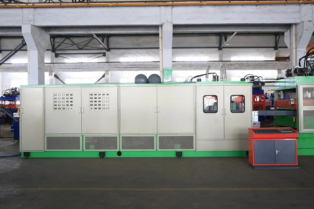 
 Автоматическая вакуумная формовочная машина для пластиковых пластин из пенополистирола и контейнеров  