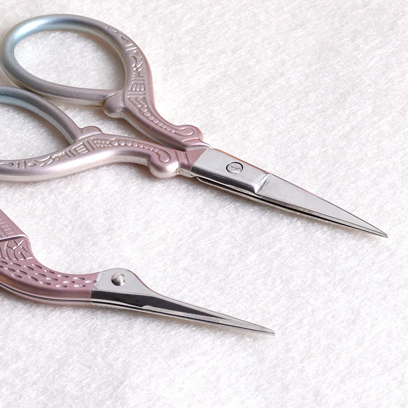
Stainless Steel Classic Nail Scissors Crane Small Cross-Stitch Scissor Sewing Accessories Home Tailor Scissors 